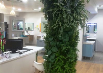 Colonne végétale - Plantes artificielles